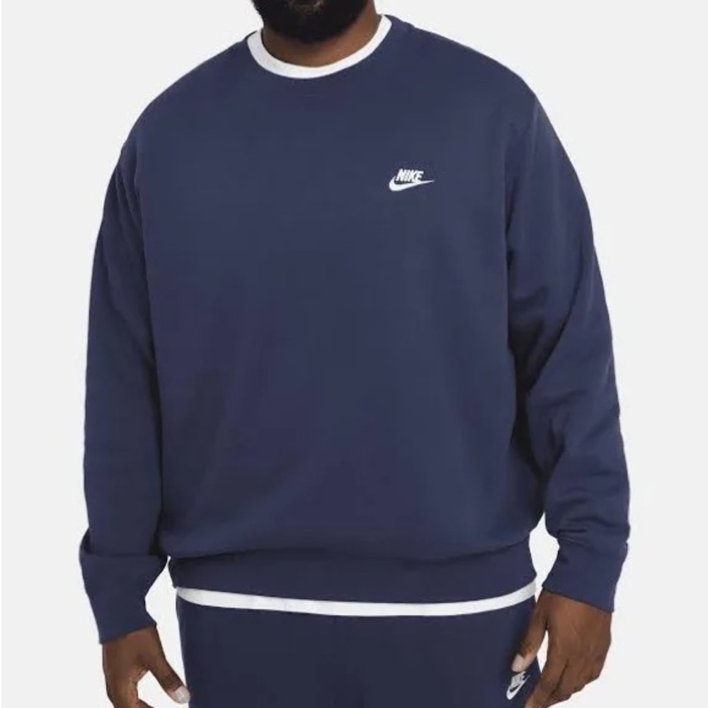 Nike Men's Classic Navy Crewneck Sweater